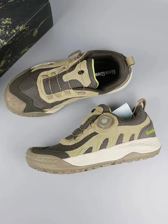 全防水户外徒步护趾反绒旋转纽扣减震越野登山男鞋