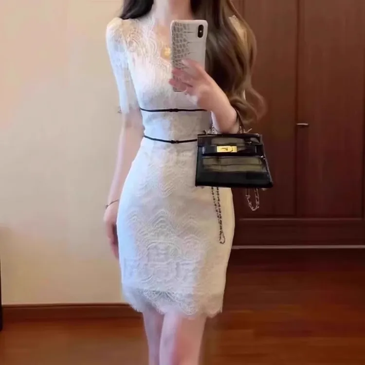 黔允气质名媛V领蕾丝连衣裙女夏季胖mm御姐独特漂亮包臀短款裙子