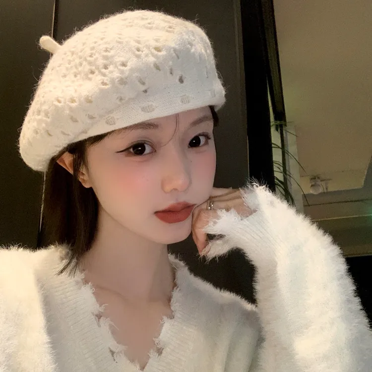 高级感白色气质针织贝雷帽女秋冬保暖显脸小日系双层复古画家帽子