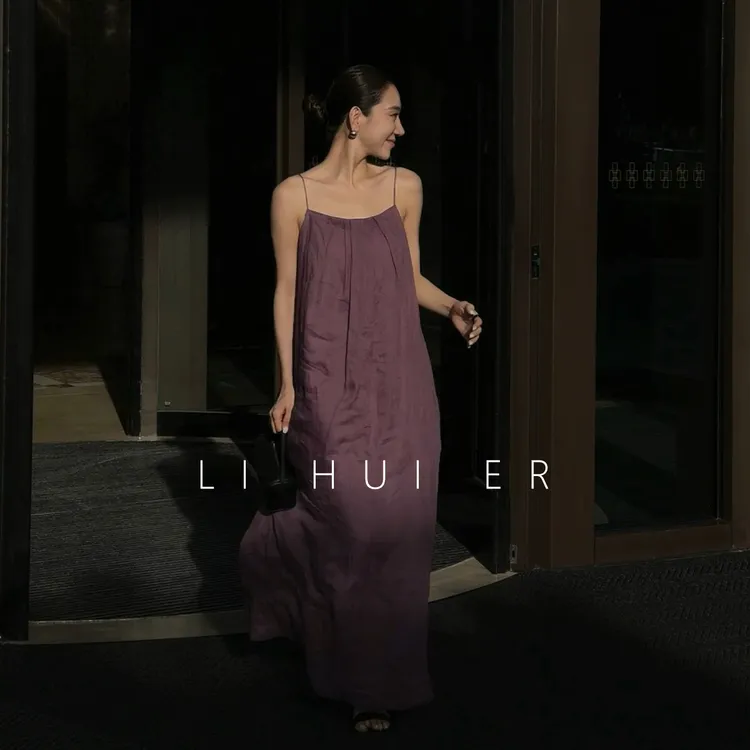 LiHuiEr李慧儿【仲夏夜之梦】2025显瘦设计小众吊带连衣裙LL025181