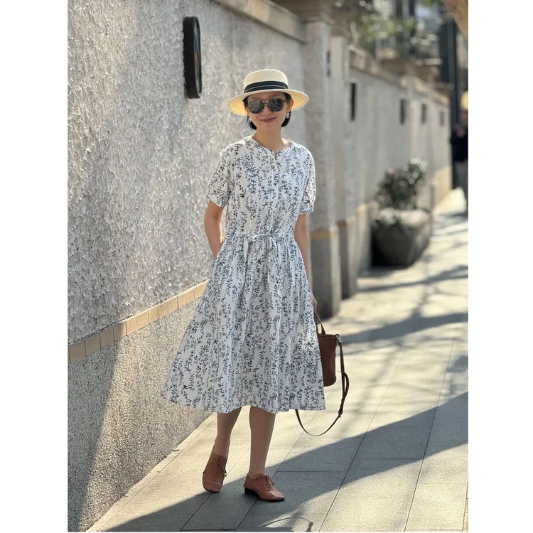 （YY推荐） 后花园 茶歇裙碎花显瘦气质夏季收腰时尚设计感连衣裙