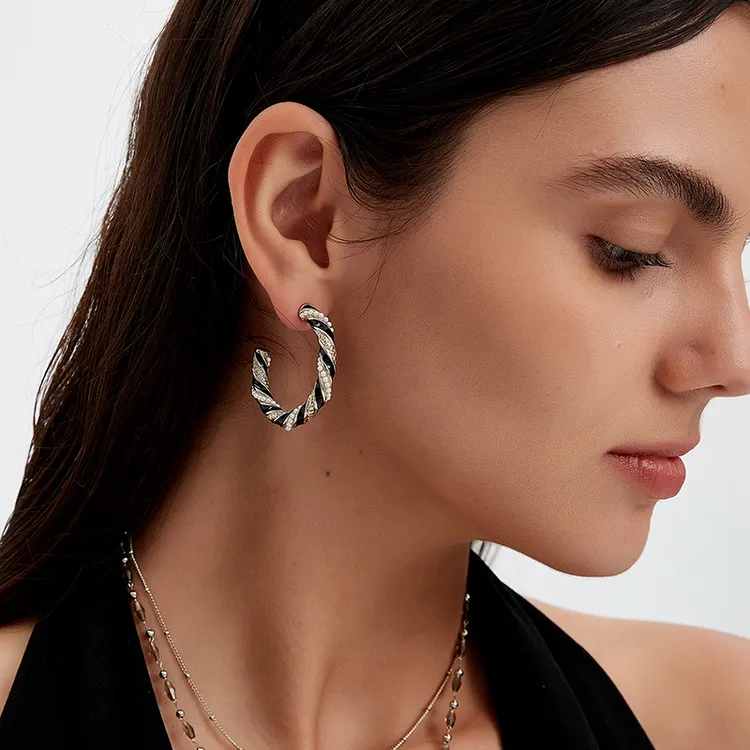 合金珐琅耳饰 VITARING大圆圈珐琅耳圈缠绕时尚耳环饰品女轻奢