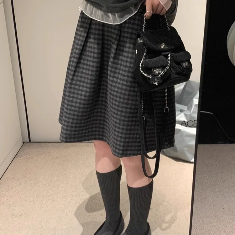 复古格子毛呢半身裙秋冬新款高腰大码赫本风伞裙新款裙子秋冬款