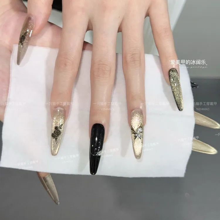 【墨染芳华】墨竹新中式爆闪黑金猫眼蝴蝶花墨染手工穿戴甲贴片美甲