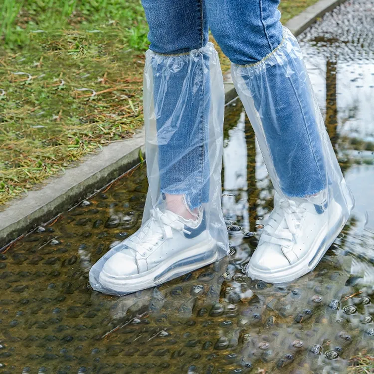 一次性防水鞋套防滑男女加厚耐磨雨天户外养殖鞋套外穿高筒儿童