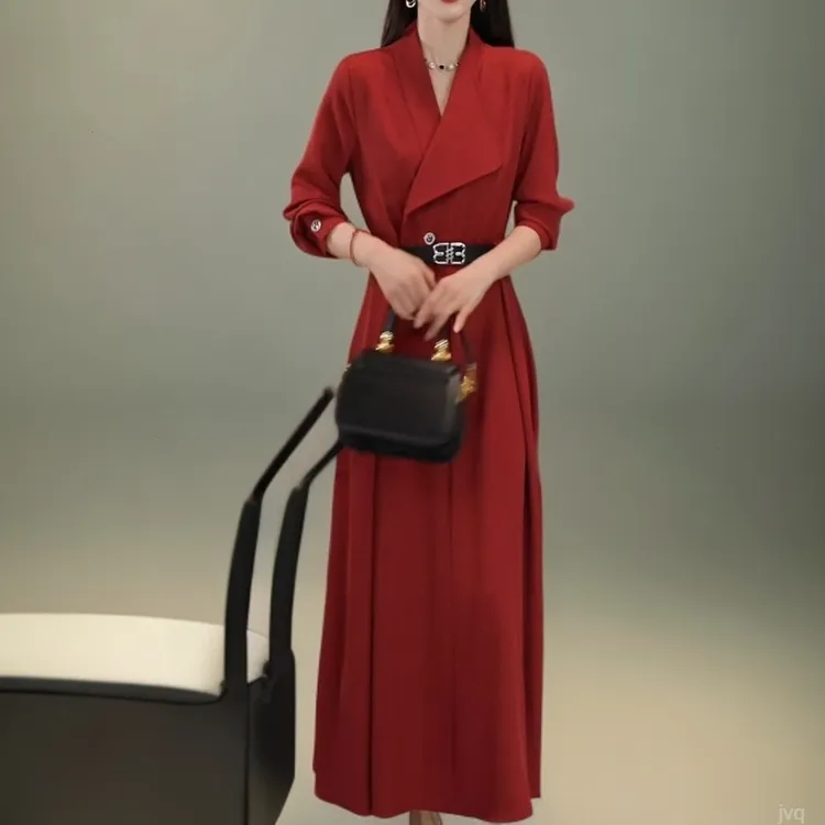 纯色连衣裙名媛范A字裙长袖送腰带气质新款遮肉2025显瘦高档秋季