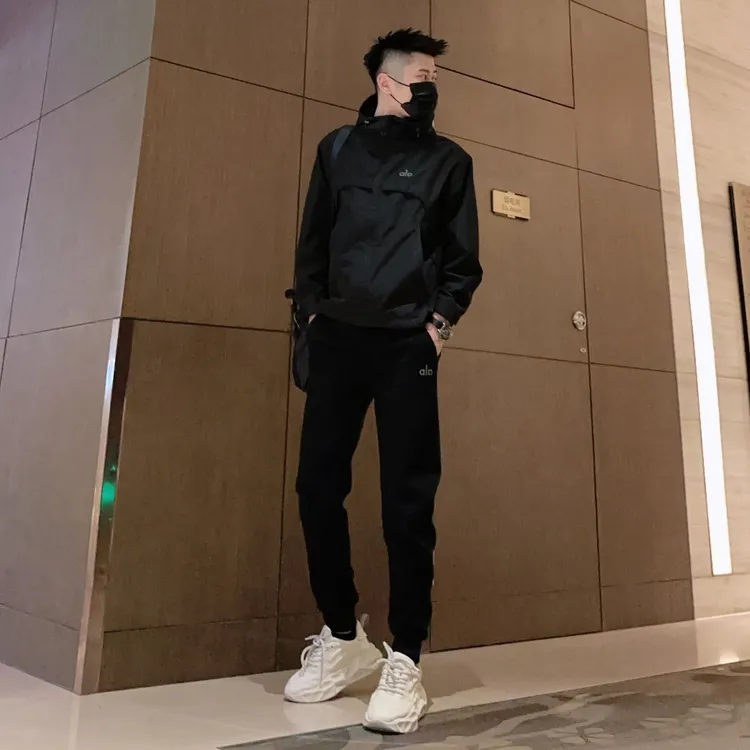 【航航出品】秋季新款时尚百搭休闲连帽轻奢简约网红款男士夹克外套