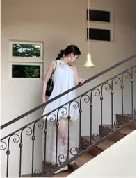 27808 小众漂亮拼接挂脖吊带浪漫显瘦连衣裙