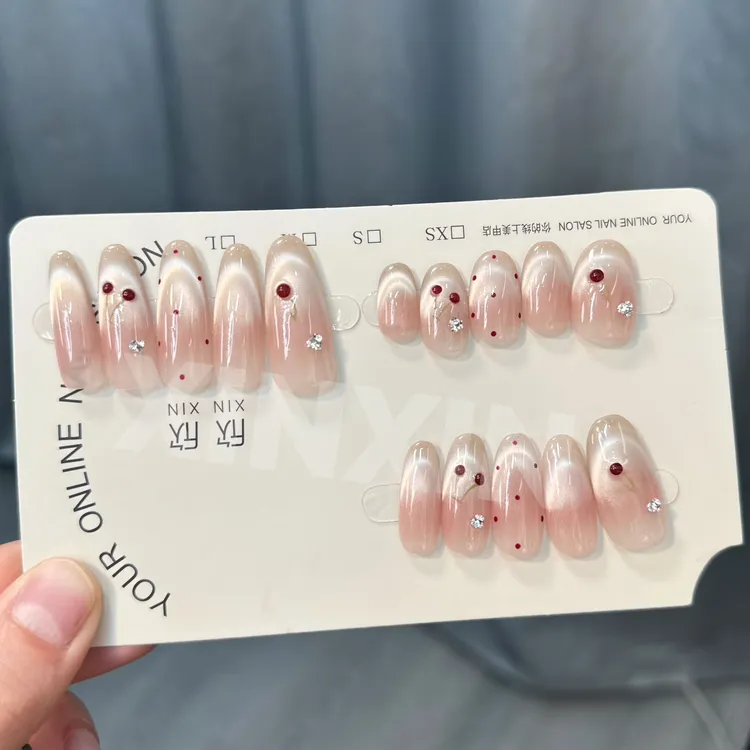 腮红小樱桃 - painted clear bow 纯手工穿戴甲 10片装