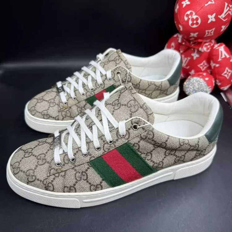 95新 GUCCI/古驰 男士棕老花满印ACE休闲板鞋41欧码 ddm2531
