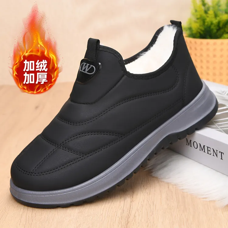 冬季男士新款加绒加厚老北京棉鞋男士防水中老年保暖棉靴爸爸棉鞋