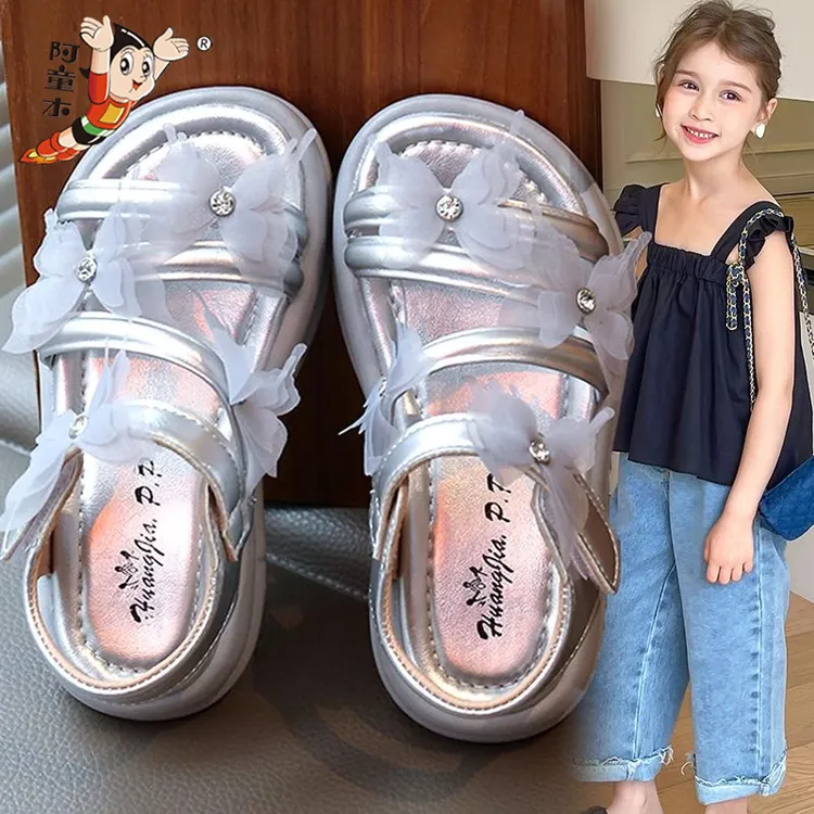 阿童木女童凉鞋夏款2025新款儿童软底罗马凉拖中大童女孩洋气公主