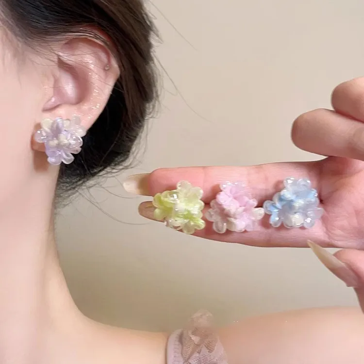 初夏氧气 渐变彩色花朵耳环女新款超火耳钉独特氛围绝美耳饰3829