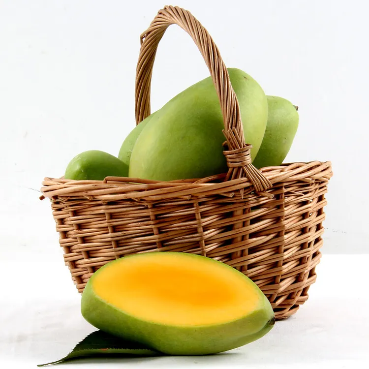 越南进口玉芒新鲜水果青皮芒果带箱3斤装单果200-500克
