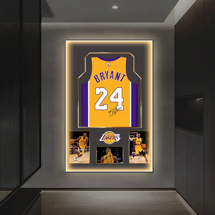 篮球明星挂画科比球衣玄关装饰画LED灯黑曼巴书房男孩卧室壁画