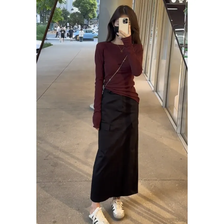 早春季温柔韩系穿搭一整套高级感修身连衣裙子套装女2025新款长裙