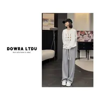 朵拉【】2025年秋季新款圆领小熊长袖百搭卫衣女243-0763