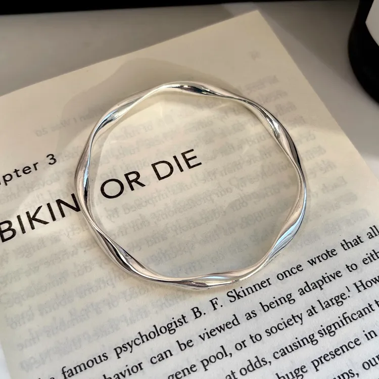 足银手镯 纯银999莫比乌斯闭口实心足银镯新款小众设计感送女友