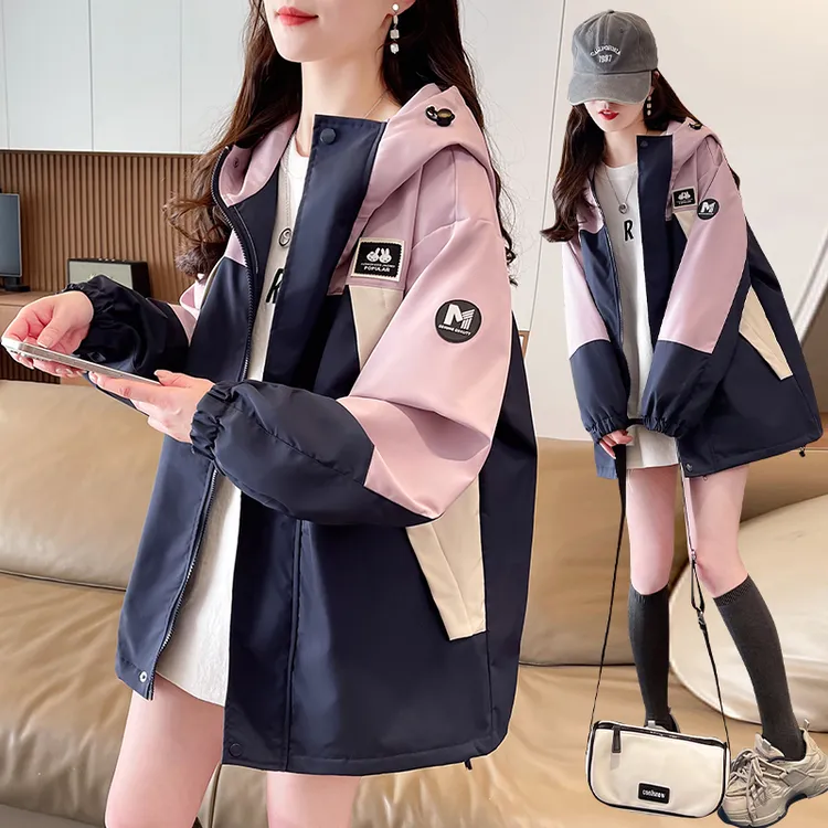 撞色冲锋衣女春秋款防风衣初中学生宽松休闲大码连帽户外登山外套