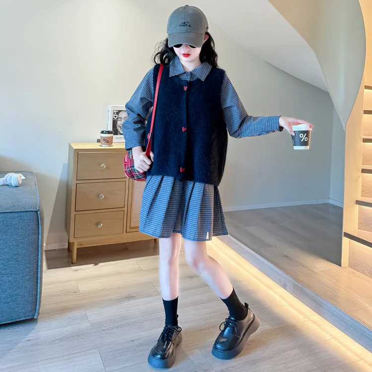 简约童装店铺女童秋装套装2025新款儿童气质潮服女孩洋气韩范衣服