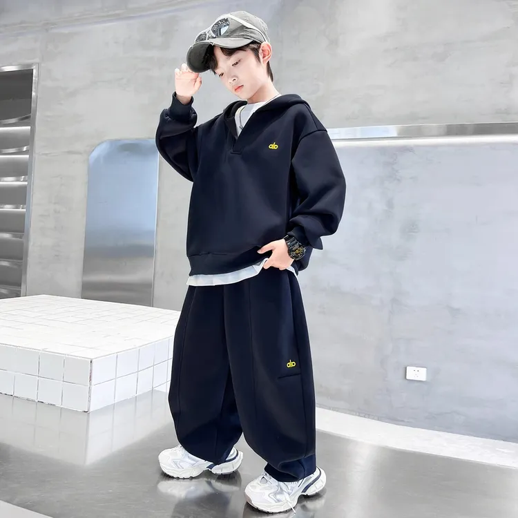 男童秋装卫衣套装2025新款儿童春秋季两件套连帽男孩秋款帅气时髦