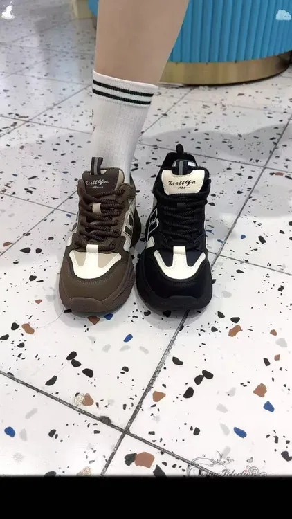 【华小姐】【加棉】秋冬季新款时尚潮流圆头厚底透气百搭休闲鞋266