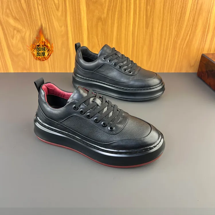 秋冬季新款纯黑板鞋休闲鞋厚底防滑防臭真皮潮牌黑色板鞋男款男