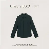 UTWU小敏「率性自我」棉质混纺筋骨感正肩小版翻领长袖衬衫UTAC1035