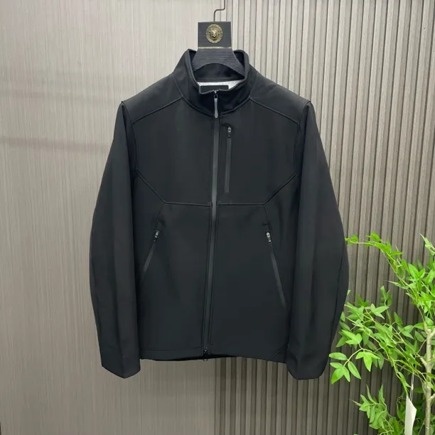 2026早春新款男士立领一体绒软壳户外休闲外套防风防水冲锋衣夹克