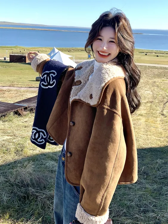 两面穿羊羔毛外套女2025冬季新款爆款洋气麂皮绒皮毛一体短款棉服