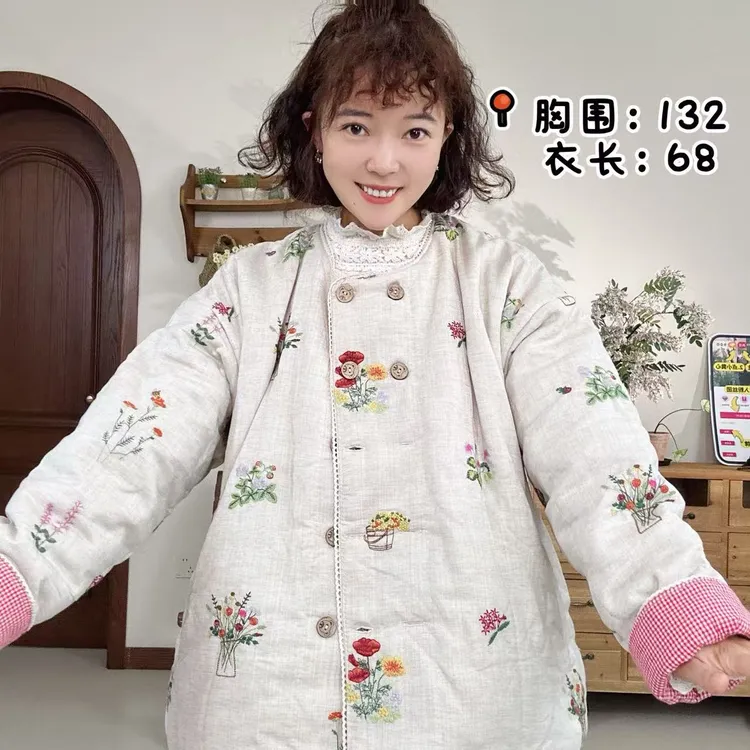 花小花自制亚麻刺绣双排扣棉衣