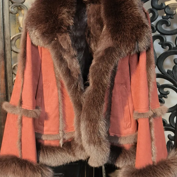 25新款麂皮绒真兔毛短款设计师款复古红色休闲保暖秋冬时尚外套
