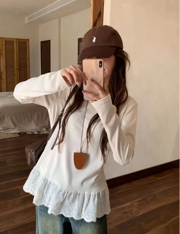 秋冬新款拼接蕾丝常规耐磨长袖吸汗少女风T恤韩版套头打底衫