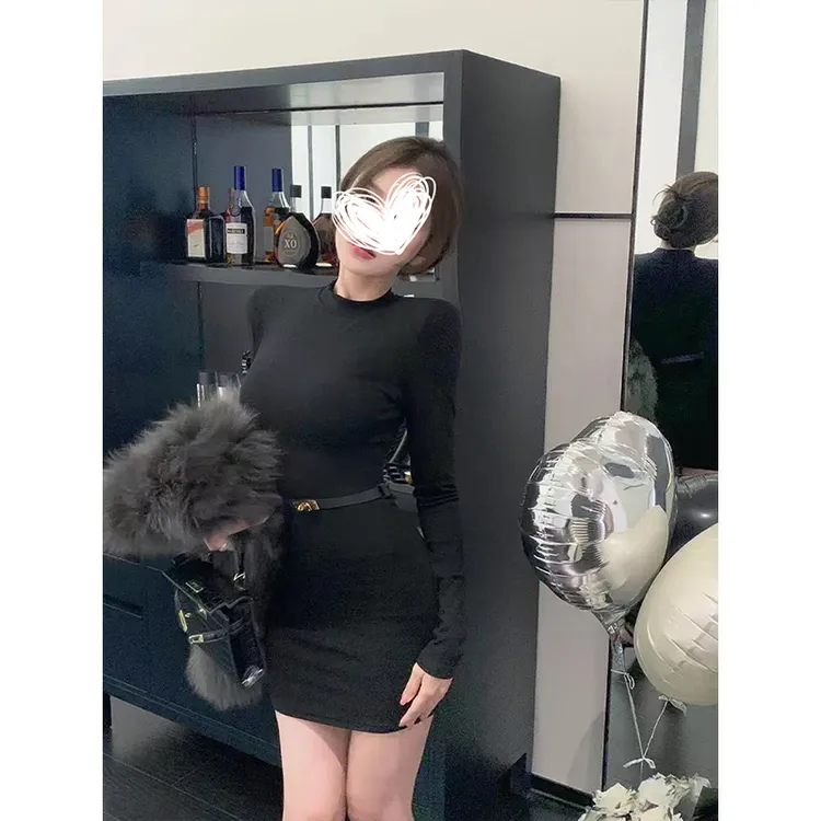 Moses Queen/魔西女王黑色长袖连衣裙紧身掐腰辣妹包臀裙打底短裙