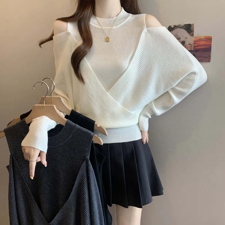 【波普青花】2025秋季新款女装不规则个性遮肉显瘦百搭露肩针织上衣