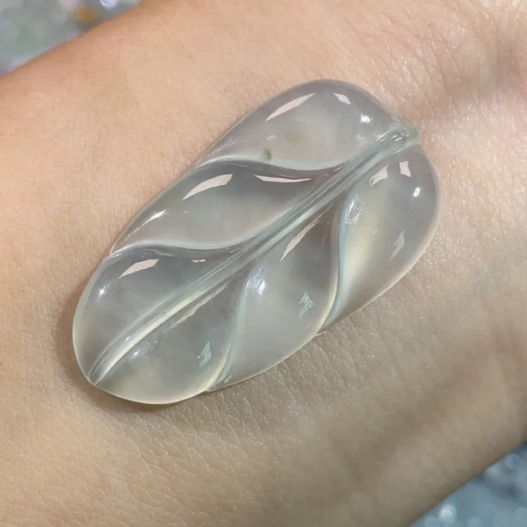 缅甸翡翠A货冰种叶子高品质