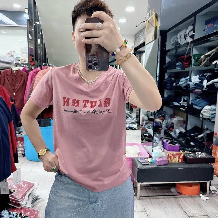 夏季凉爽丝光棉新款V领字母简约3色百搭上衣6837品