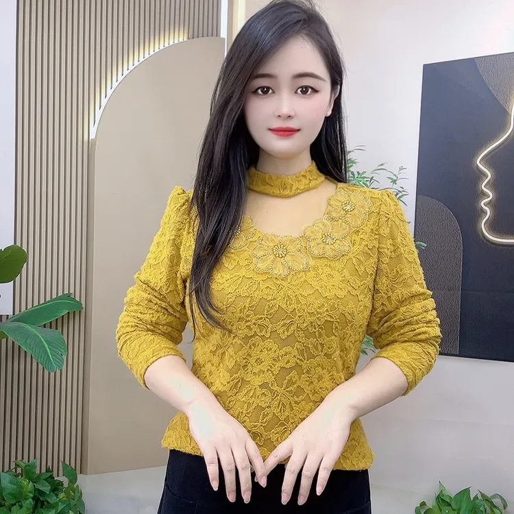 独特漂亮小衫蕾丝打底衫秋冬新款时尚修身保暖减龄可外穿精致打底