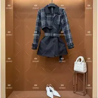 【露】秋冬气质小香风外套时尚女士翻领中长款外套 QD-2024859