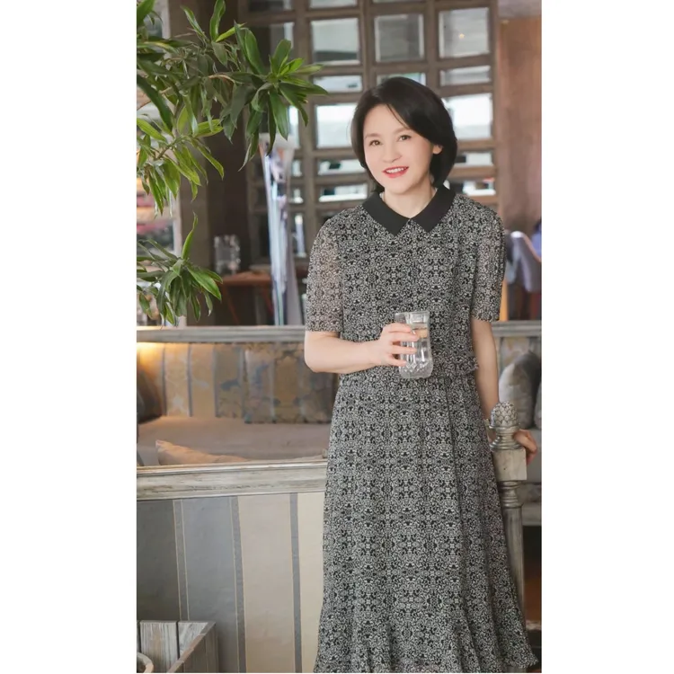RuienCo. 氛围感女主 翻领衬衣领雪纺真丝夏印花连衣裙