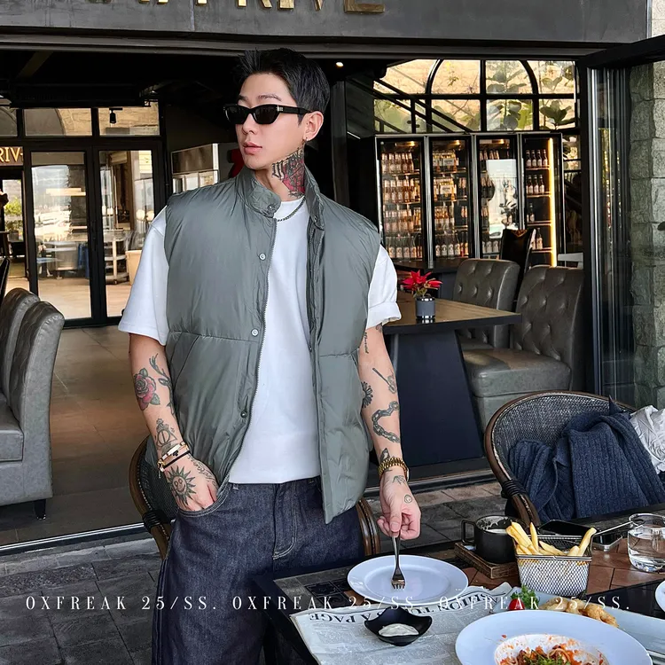 OXFREAK「褶皱绗缝 轻量化」白鸭绒羽绒背心马甲男保暖冬季外套