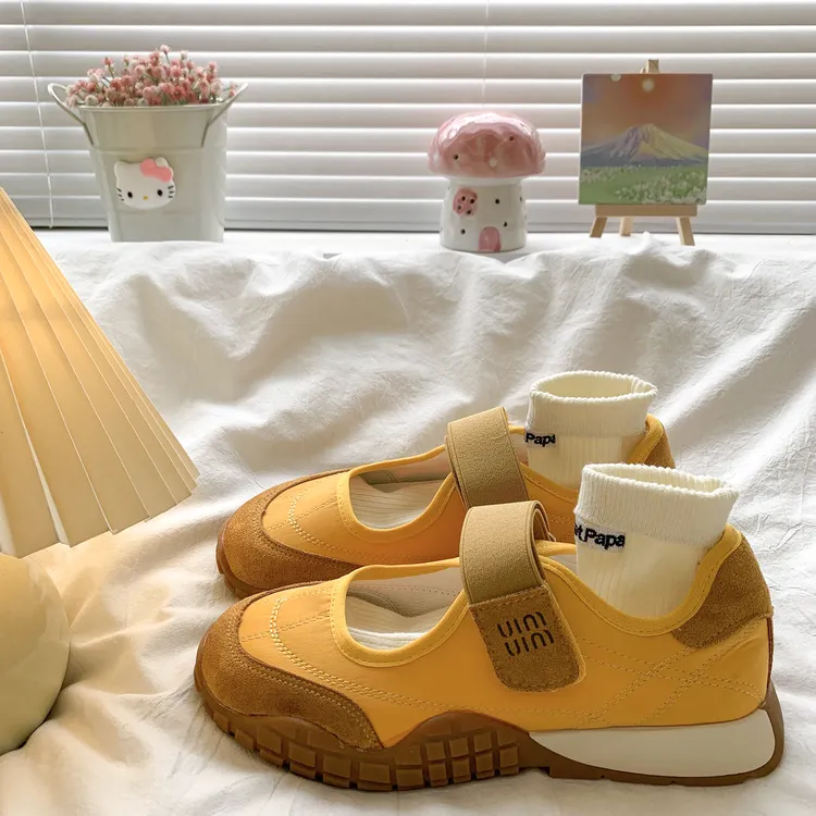 复古超火玛丽珍单鞋女2025新款夏季薄款运动休闲鞋厚底魔术贴板鞋