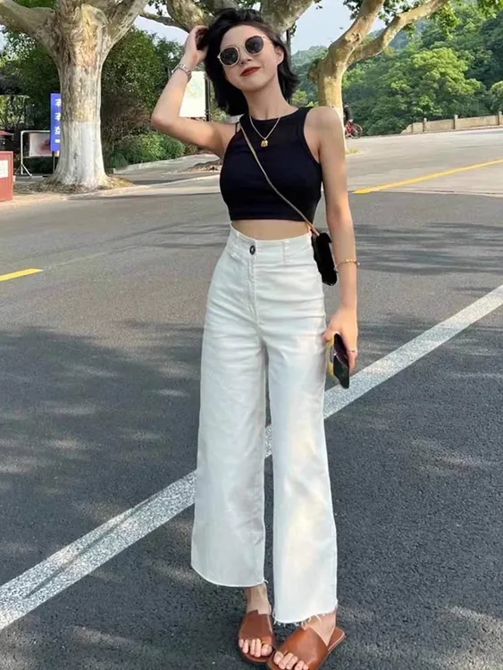 白色阔腿牛仔裤女秋季新款高腰宽松直筒裤显瘦九分裤潮