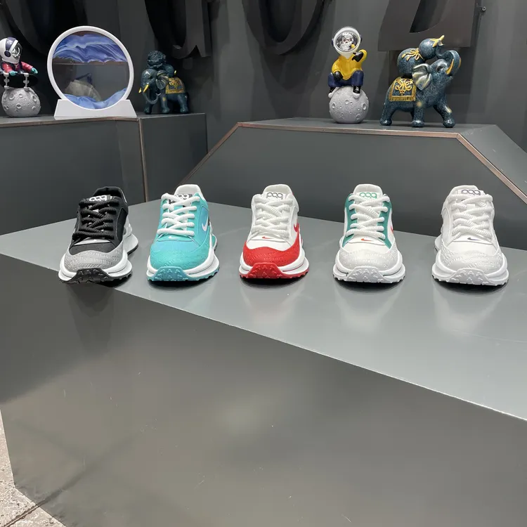 拼色时尚简约厚底增高男士2025春夏新款老爹鞋舒适百搭高端潮鞋