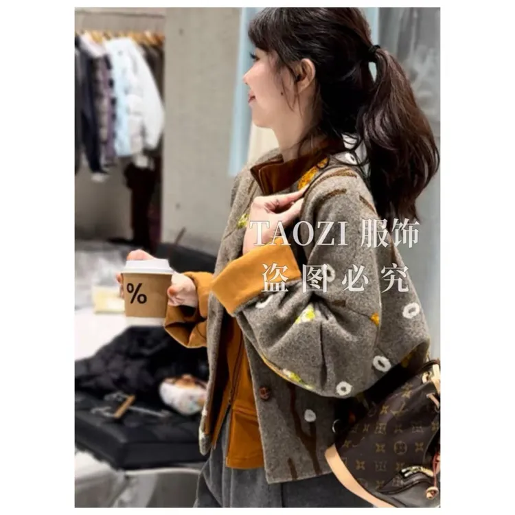 桃子自制 10009 【花朵】设计师高定/冬季加厚保暖外套