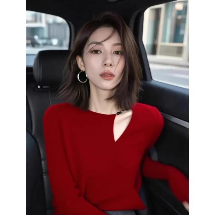 红色高级感气质修身针织衫女款2025秋冬新款可外穿精致打底衫上衣