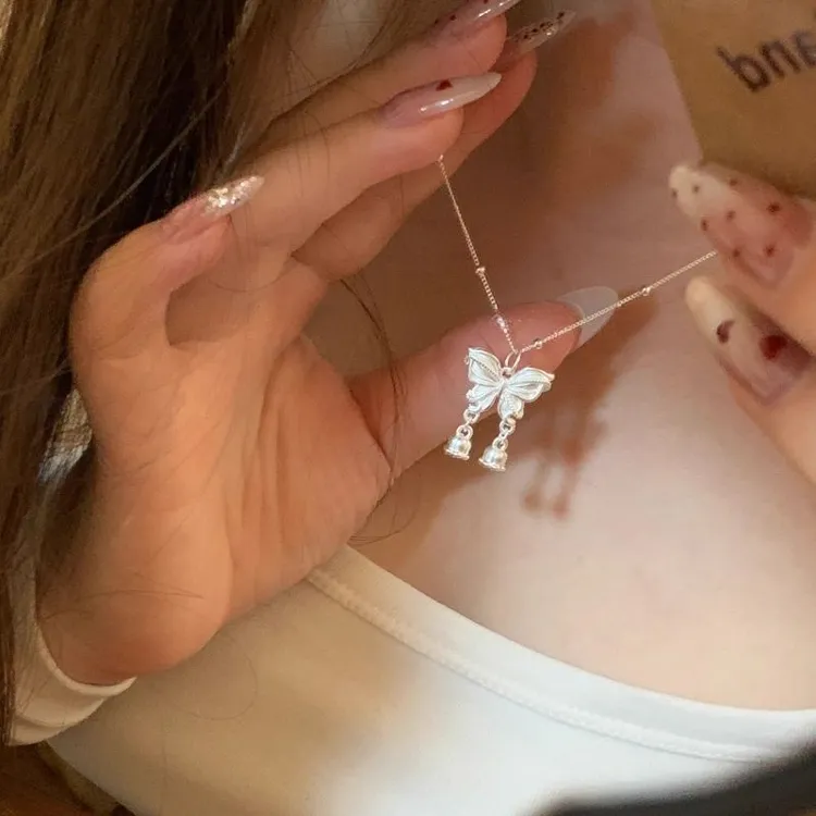 铜合金项链 不掉色蝴蝶铃兰花吊坠项链女新中式锁骨链送闺蜜礼