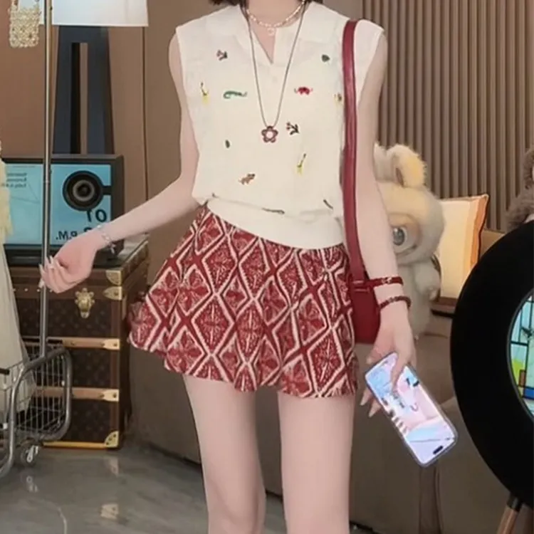 2025年夏季新款复古减龄无袖针织衫印花短裙两件套女时尚百搭套装
