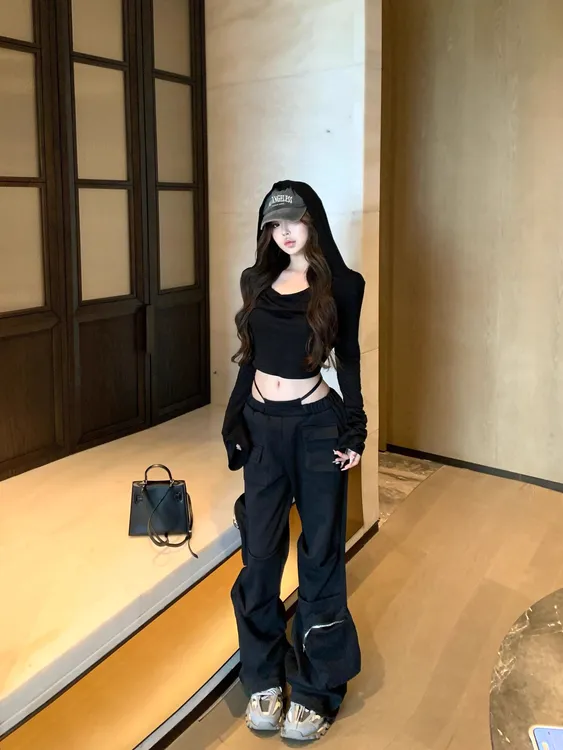 美式辣妹连帽长袖T恤女夏季设计感套装拼接工装休闲裤黑色两件套