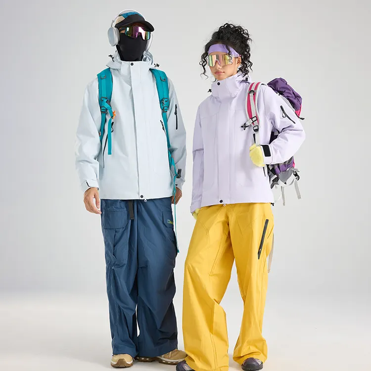 男女通用三合一可拆卸防水防风登山冲锋衣户外休闲外套